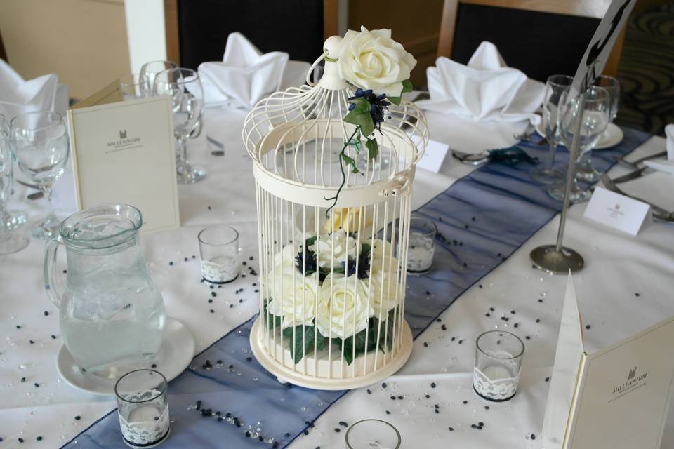 Birdcage center piece