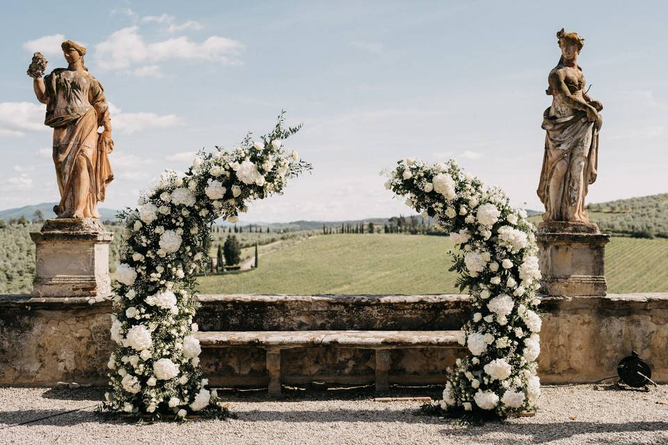 Ceremony arch