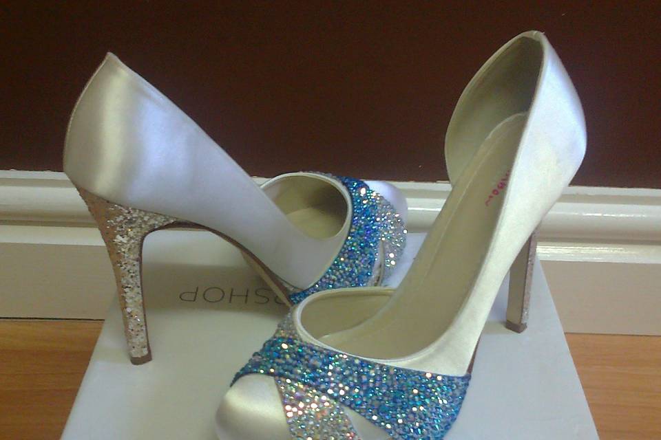 Bridal crystal shoes
