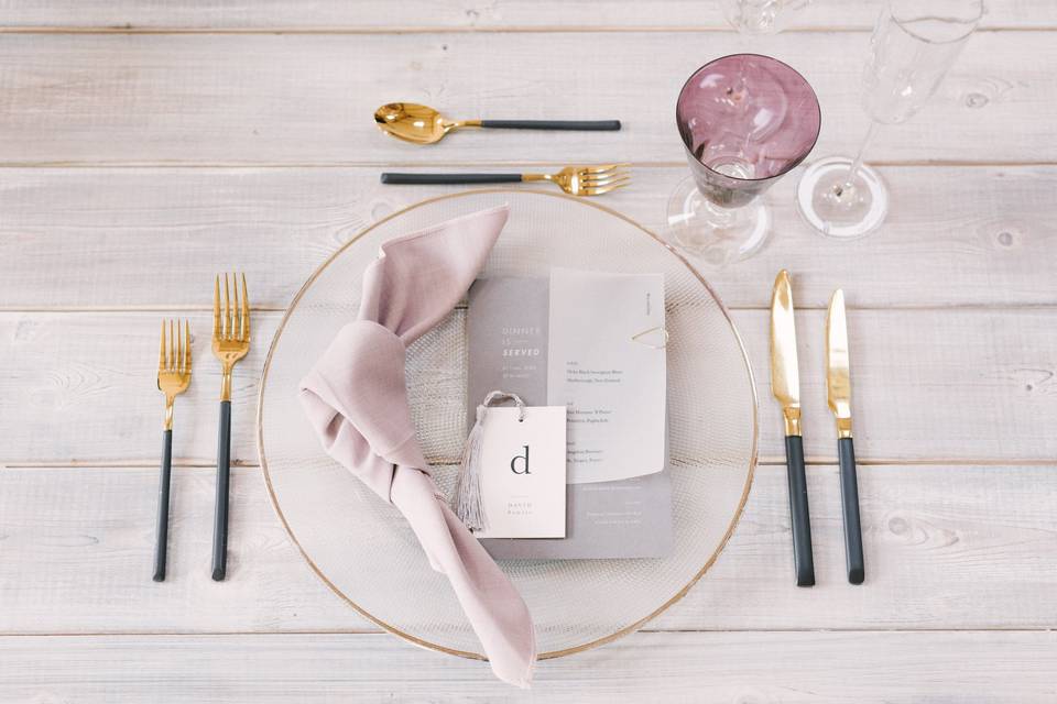 Lilac table setting