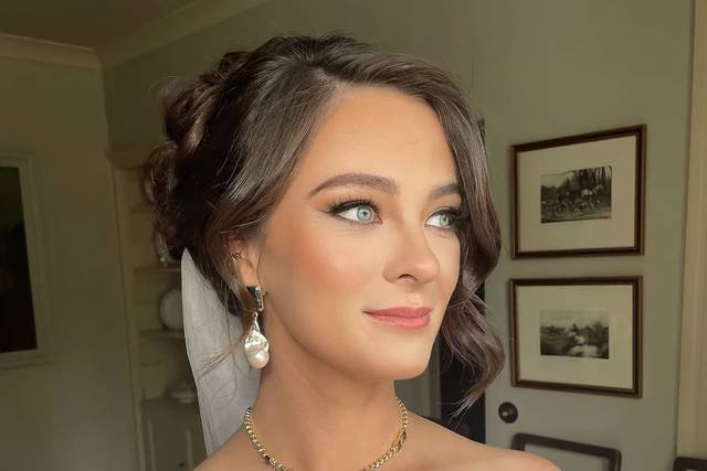 Hannah Wilkie Makeup Artist 🤍