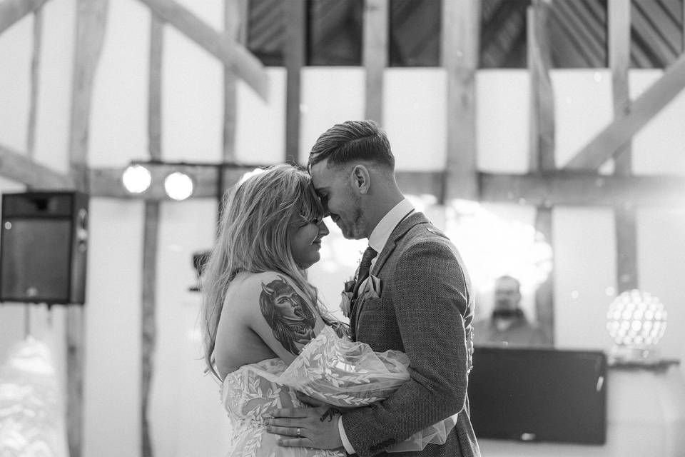 Lily and Chris' First Dance