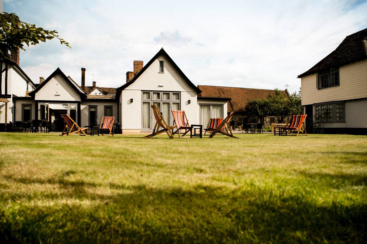 The Red Lion at Whittlesford Bridge Wedding Venue Cambridge