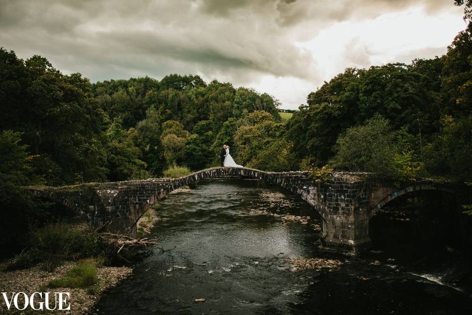 Shireburn Arms Wedding - Vogue