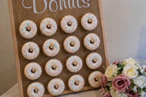 Table Top Donut Stand
