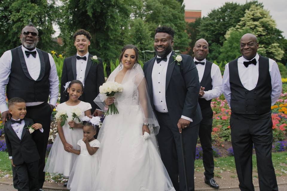 Bride & Groom with family