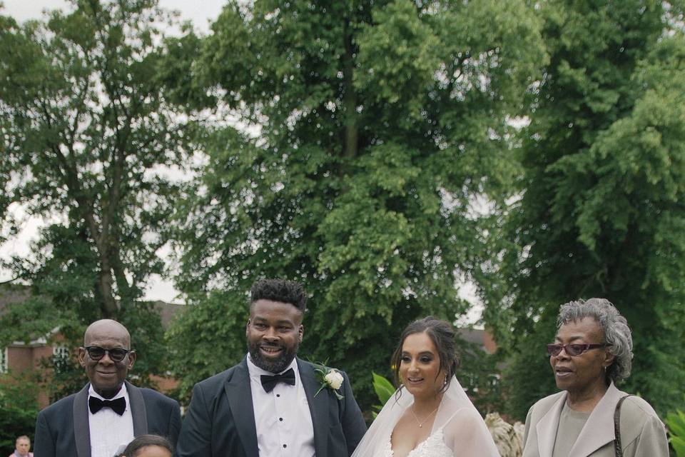 Bride & Groom with family