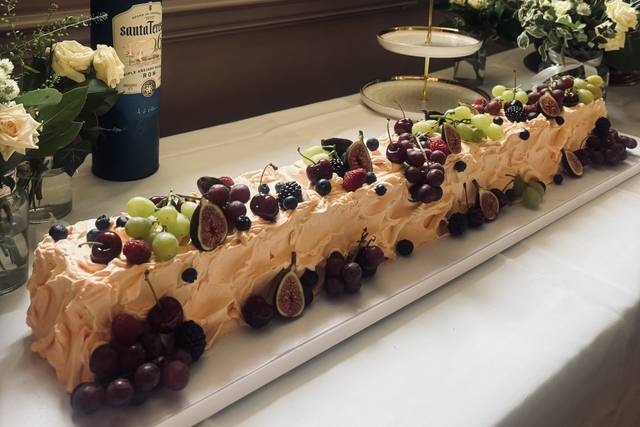 Long cake