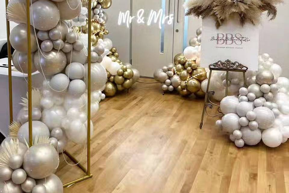 Boutique Balloon Studio