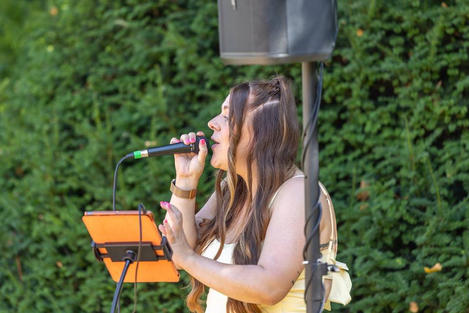 Singer portrait