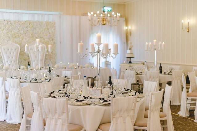 De Courceys Manor Weddings