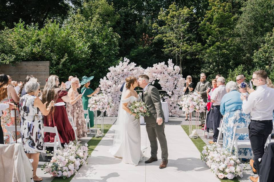 Secret garden ceremony
