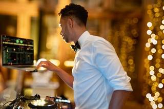 DJ Chris Benn