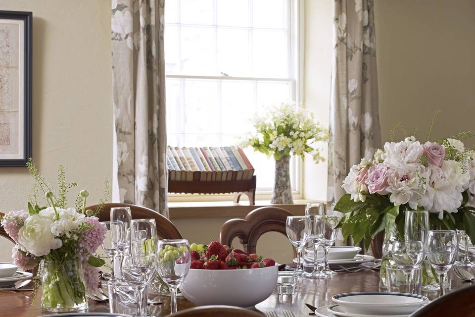 Dining at hause farm