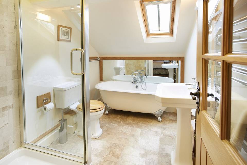 Ensuite bathroom with shower