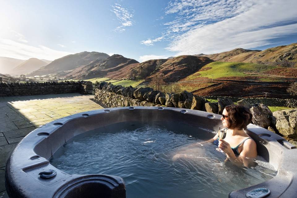 Optional hot tub hire at Hause