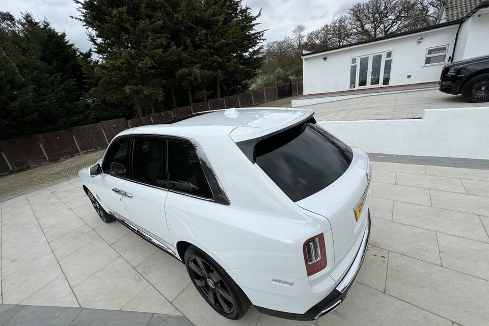 Rolls Royce Cullinan Hire Whit