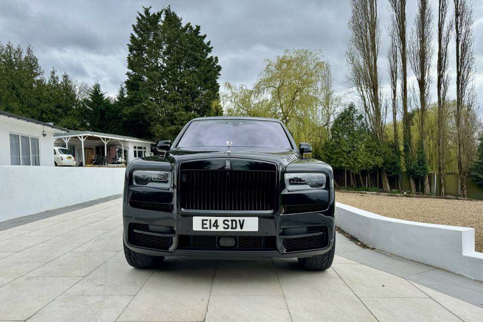 Rolls Royce Cullinan Hire Blac