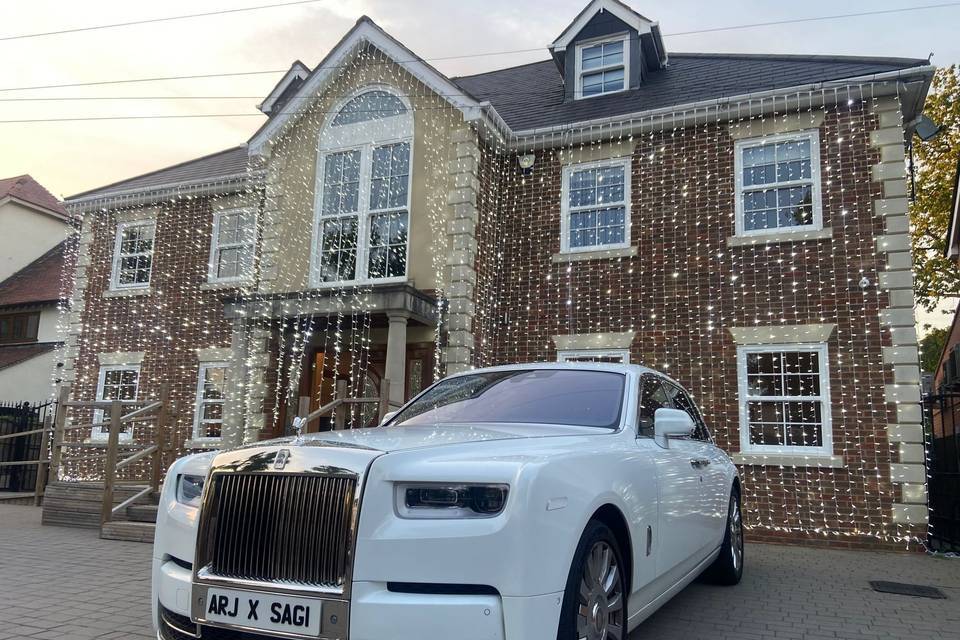 ROLLS PHANTOM VIII FOR HIRE