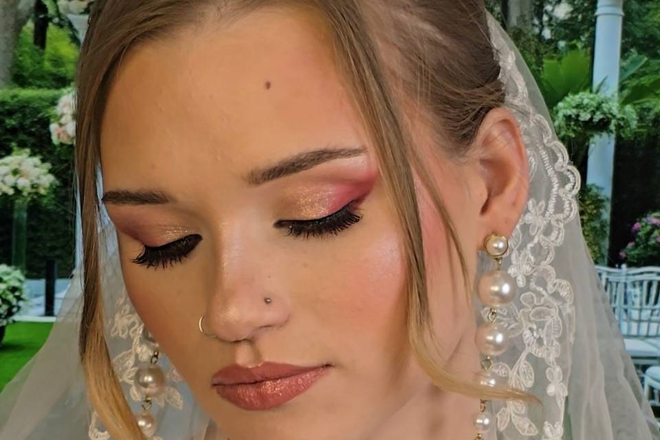 Bride Pheobe