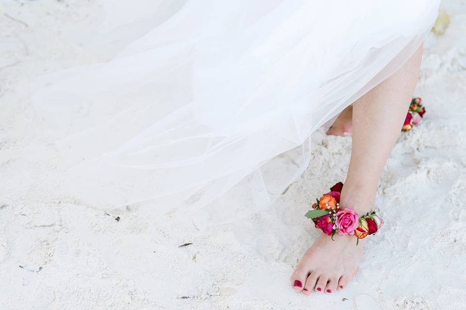 Zanzibar floral feet garlands