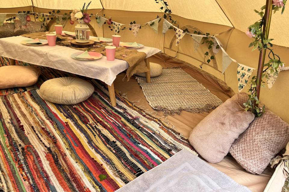 Picnic style… hen do?