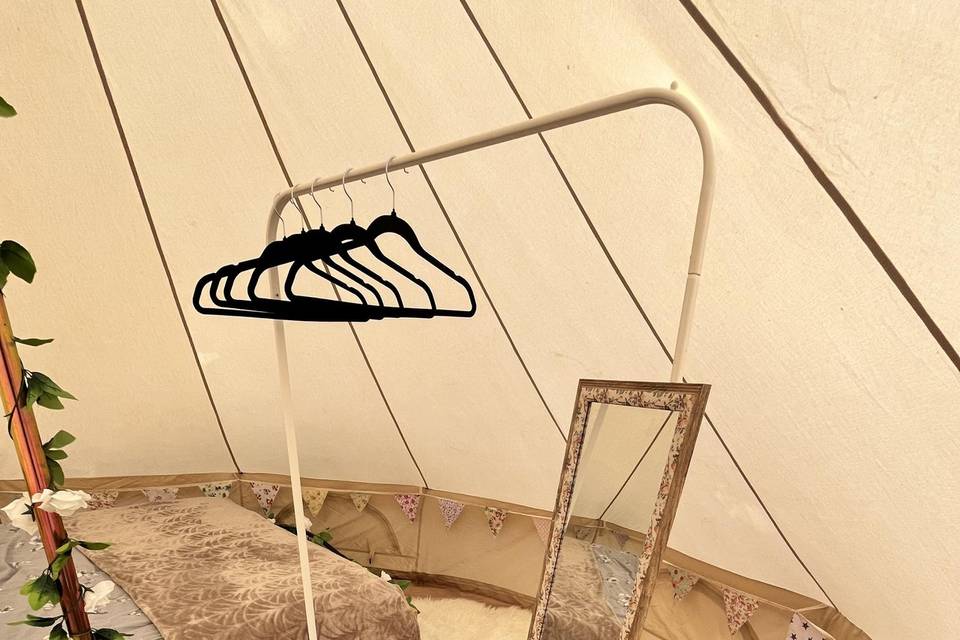 Clothes rail and mirror!