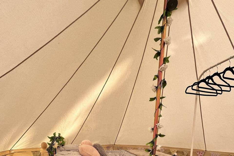 Wedding guest set up
