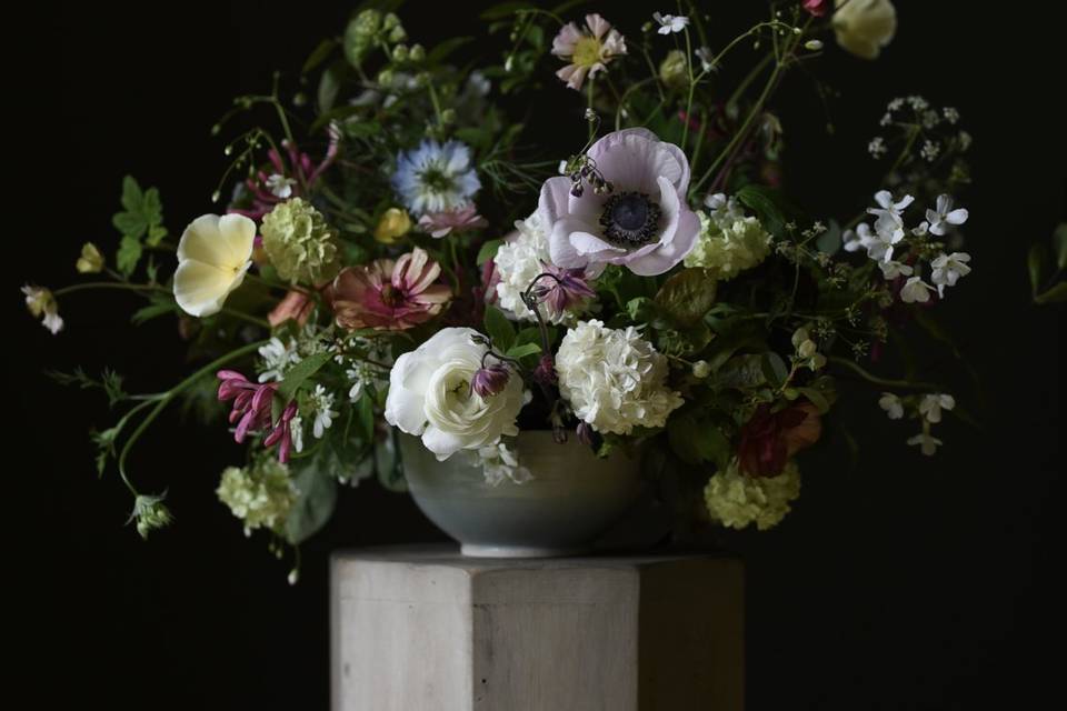 Floral vase arrangement
