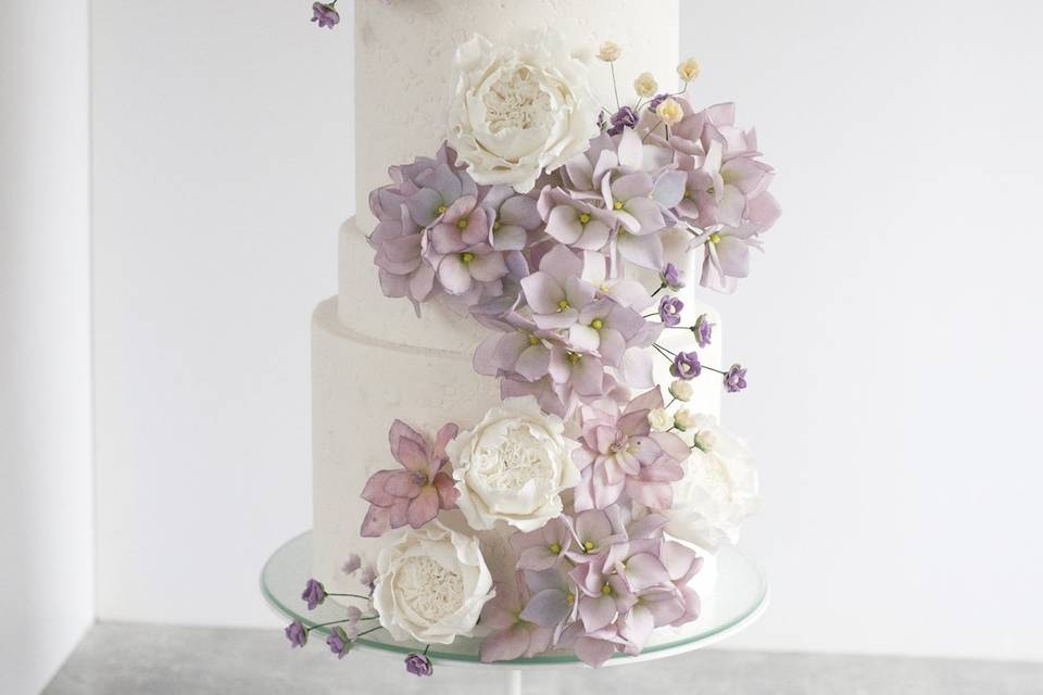 Hydrangea & rose drifts