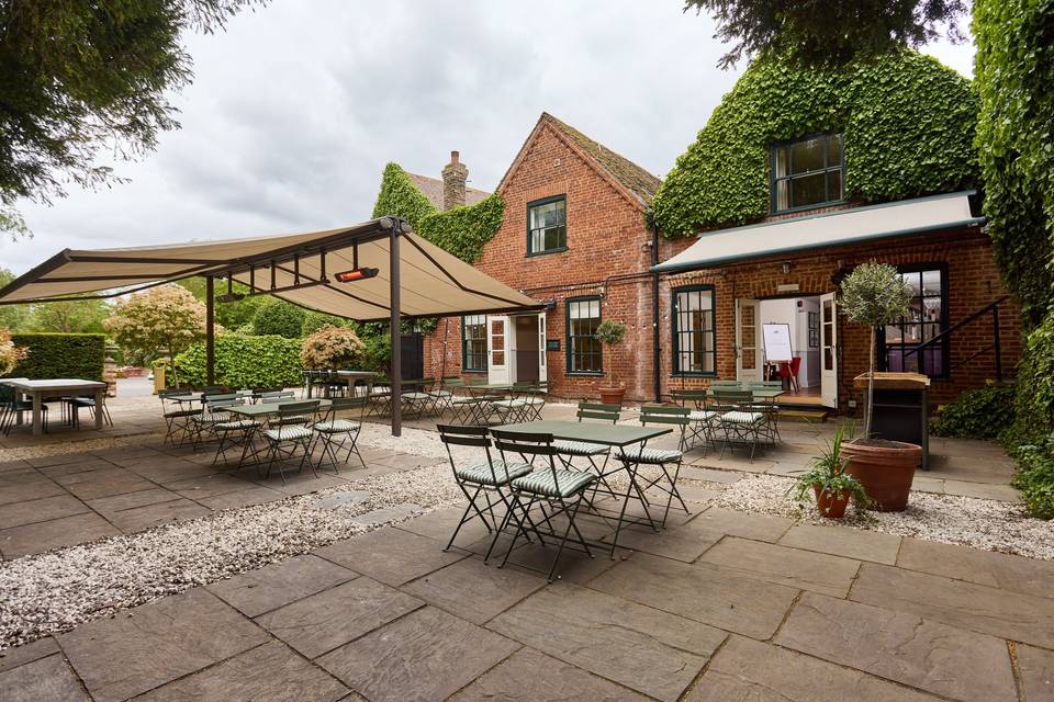 Riverside Terrace