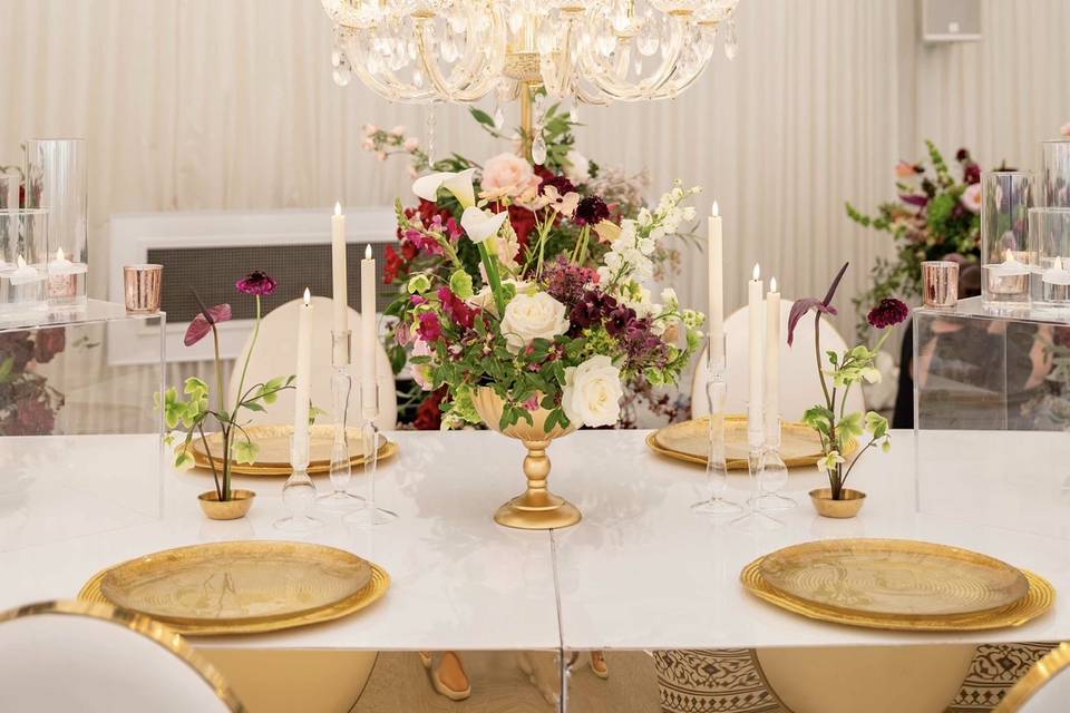 Chandelier table flowers