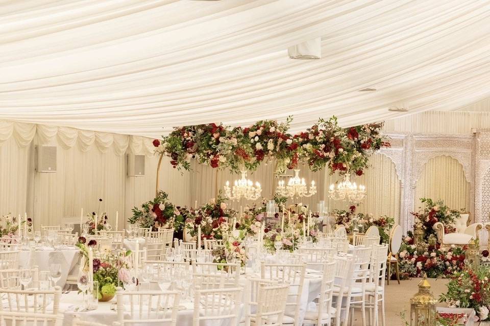Chandelier table flowers