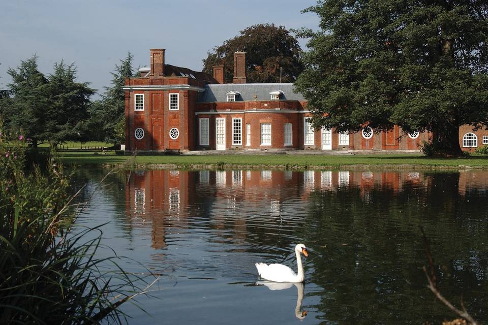 Bradbourne House