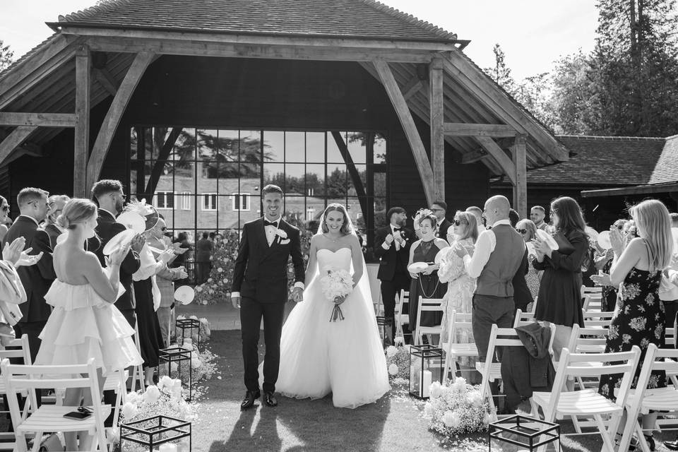 Outdoor ceremony - upper lawn