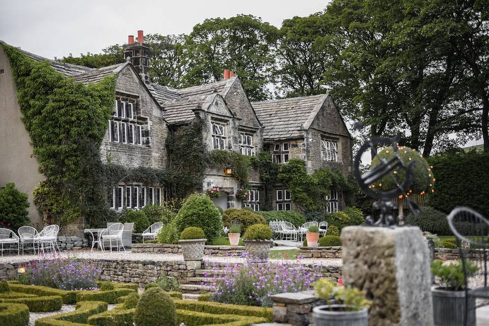 Holdsworth House Hotel & Restaurant