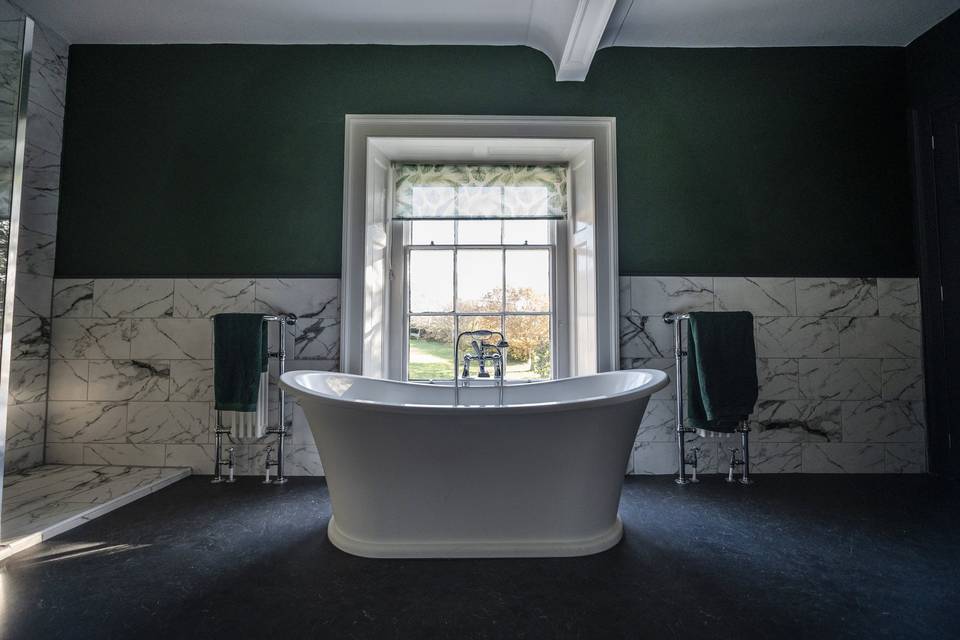 Main Bathroom