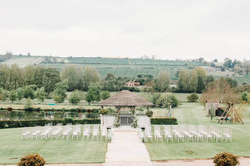 Outdoor ceremony