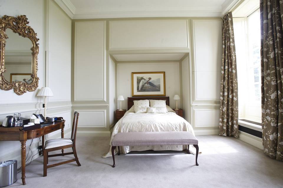 A main house deluxe bedroom