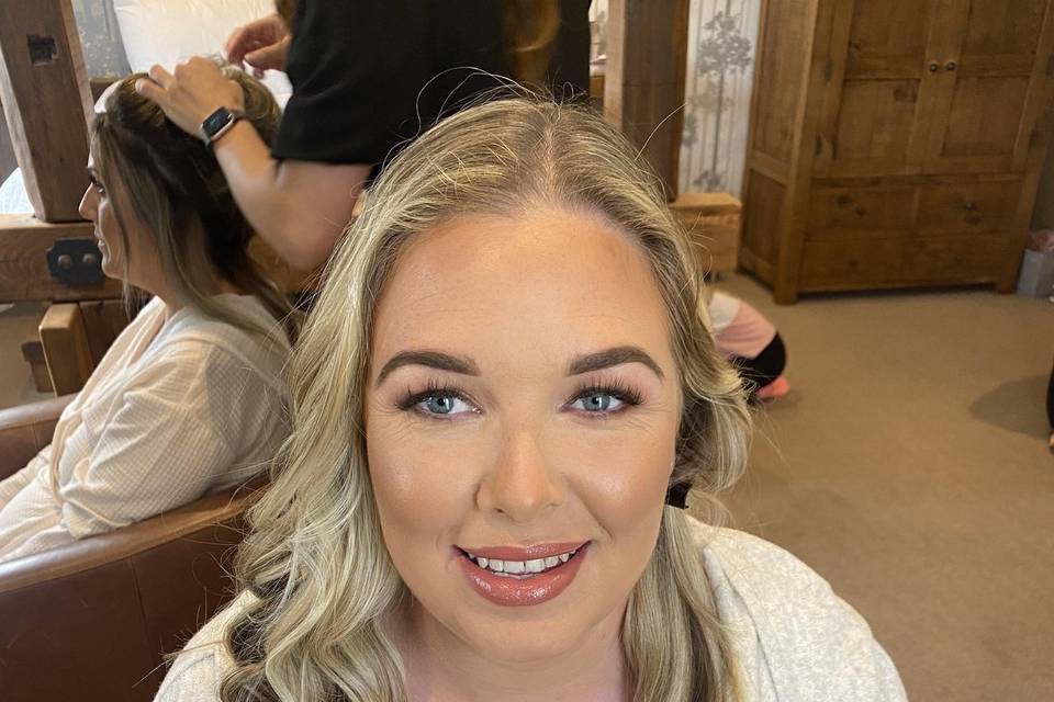 Maid of honour makeup