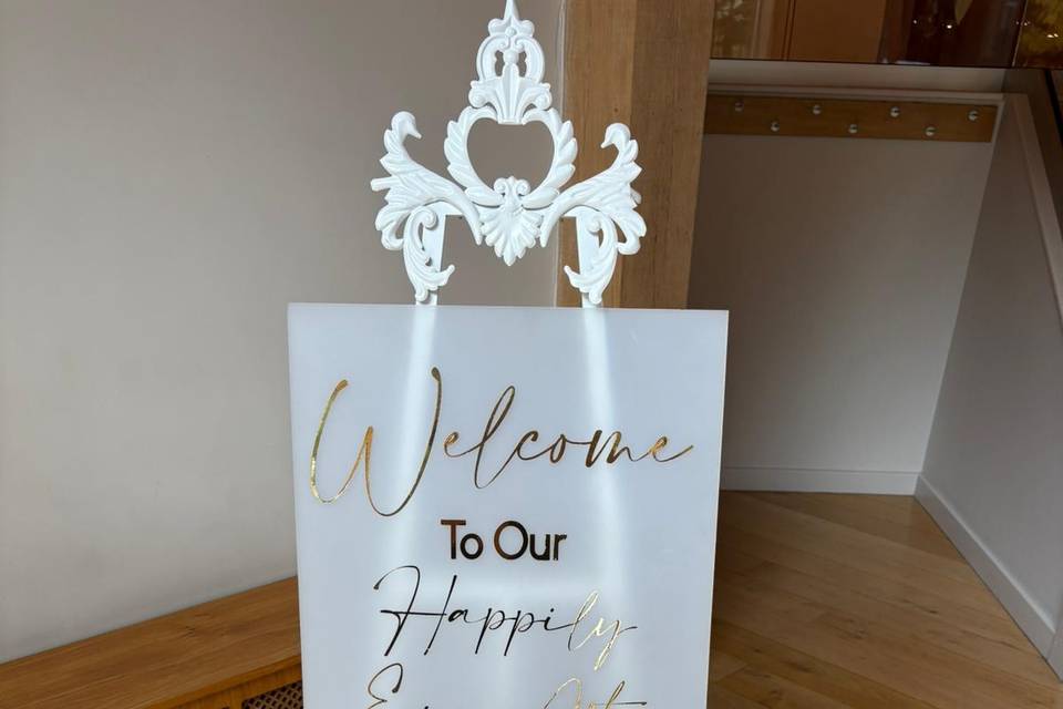 Welcome sign