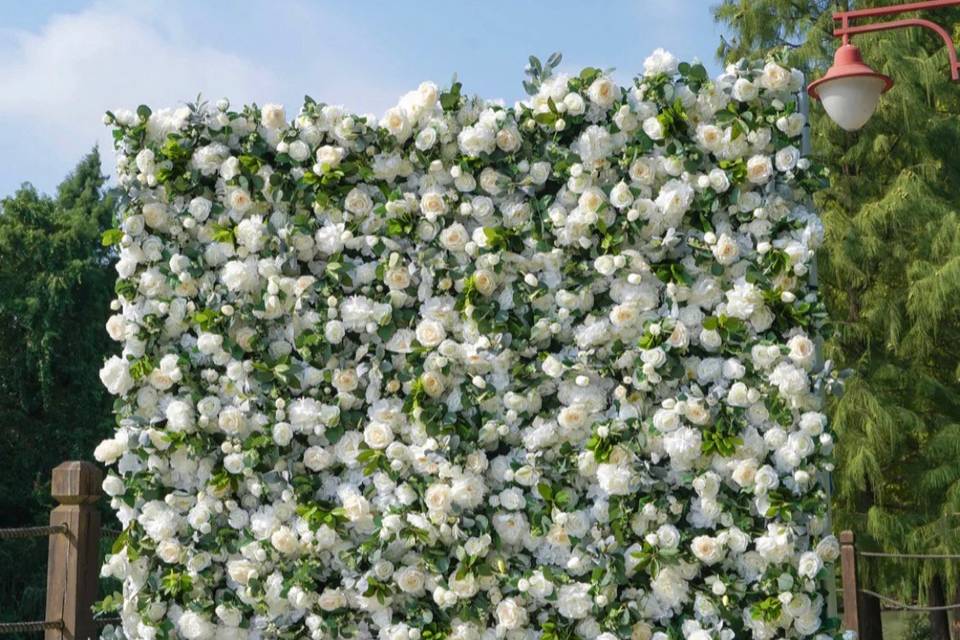 2.4m flower wall