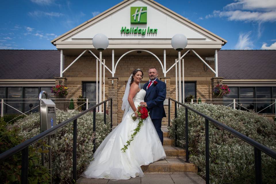 Holiday Inn Leeds - Brighouse