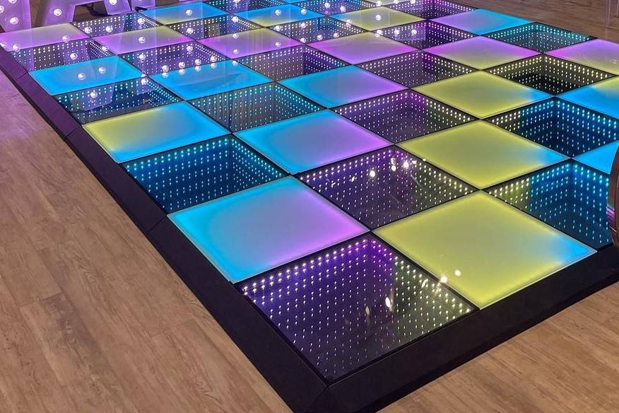 Infinity dance floor