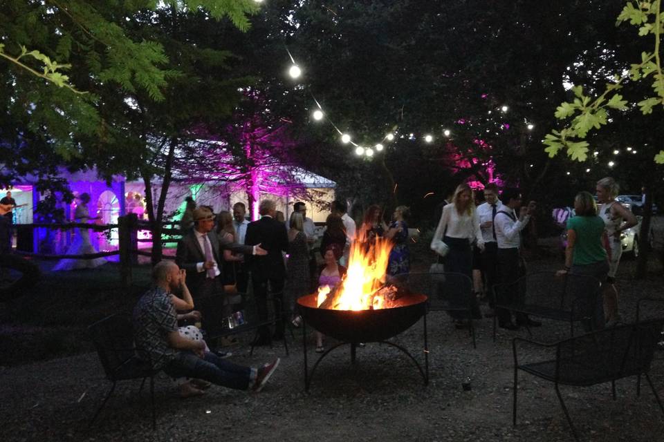 wedding venue firepit