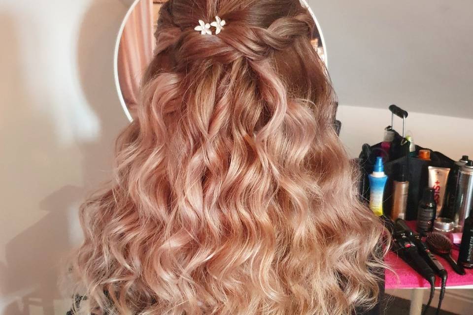 Boho waves half up do