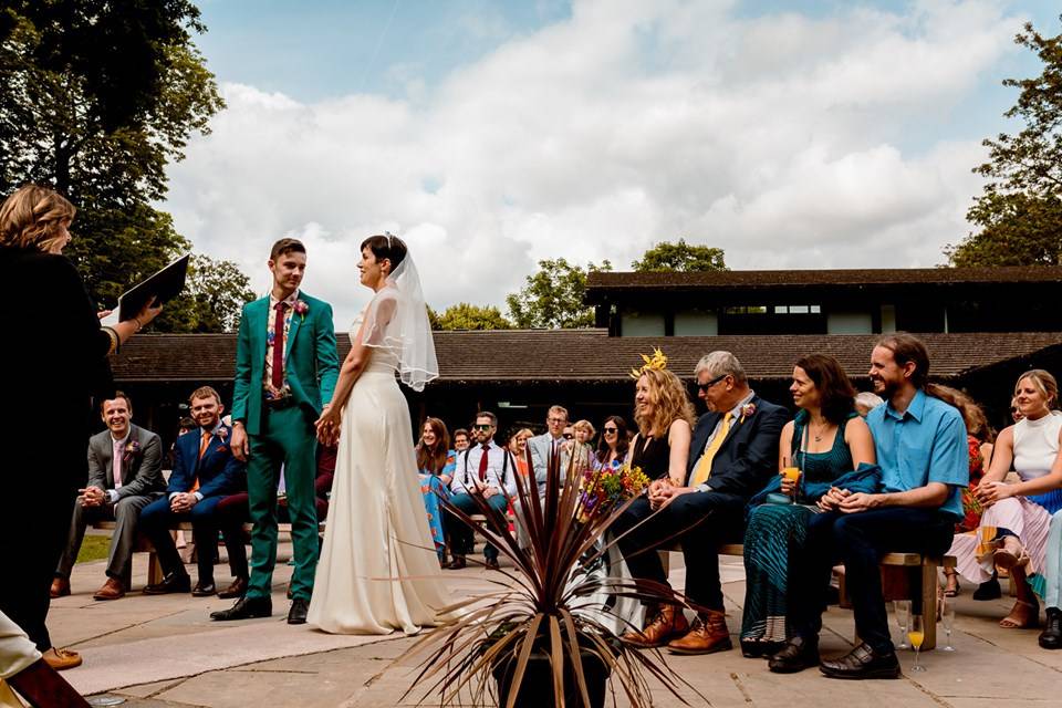 Outdoor faux ceremony