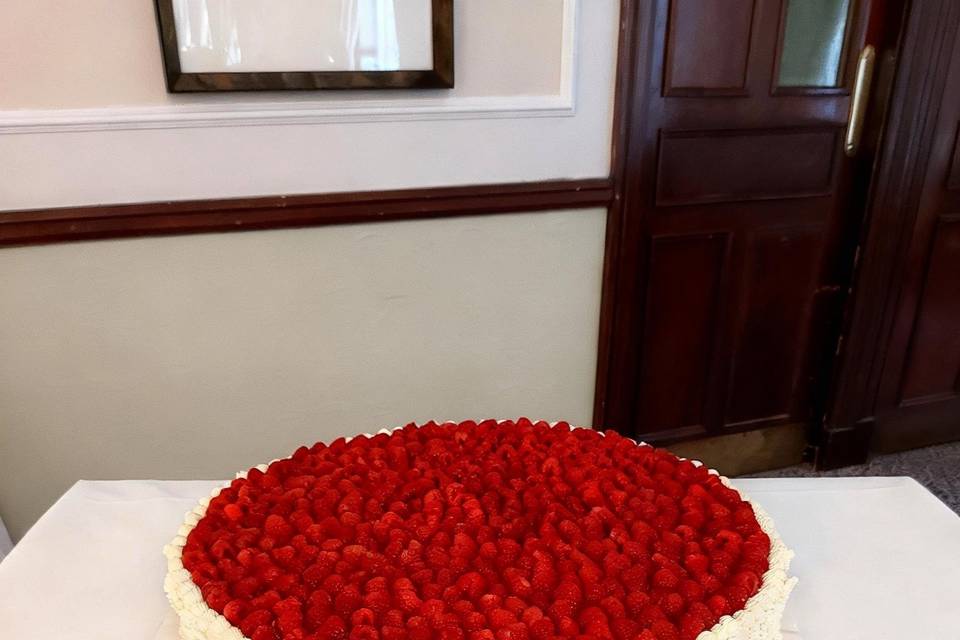 Vintage wedding cake