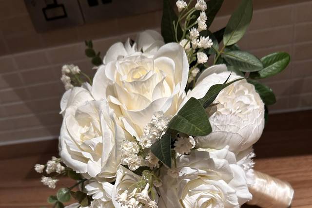 Small Bridal Bouquet