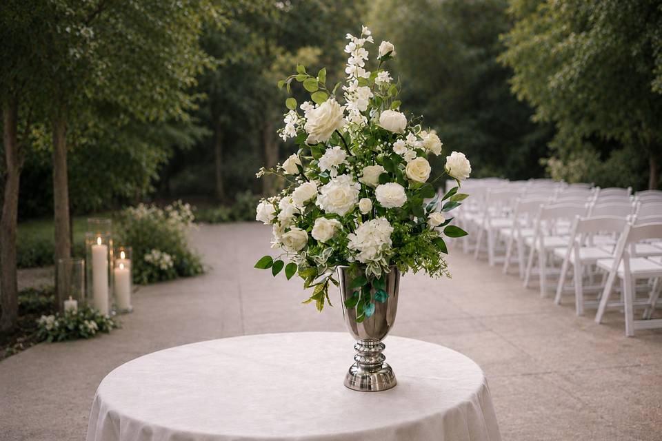 White Statement Centrepiece